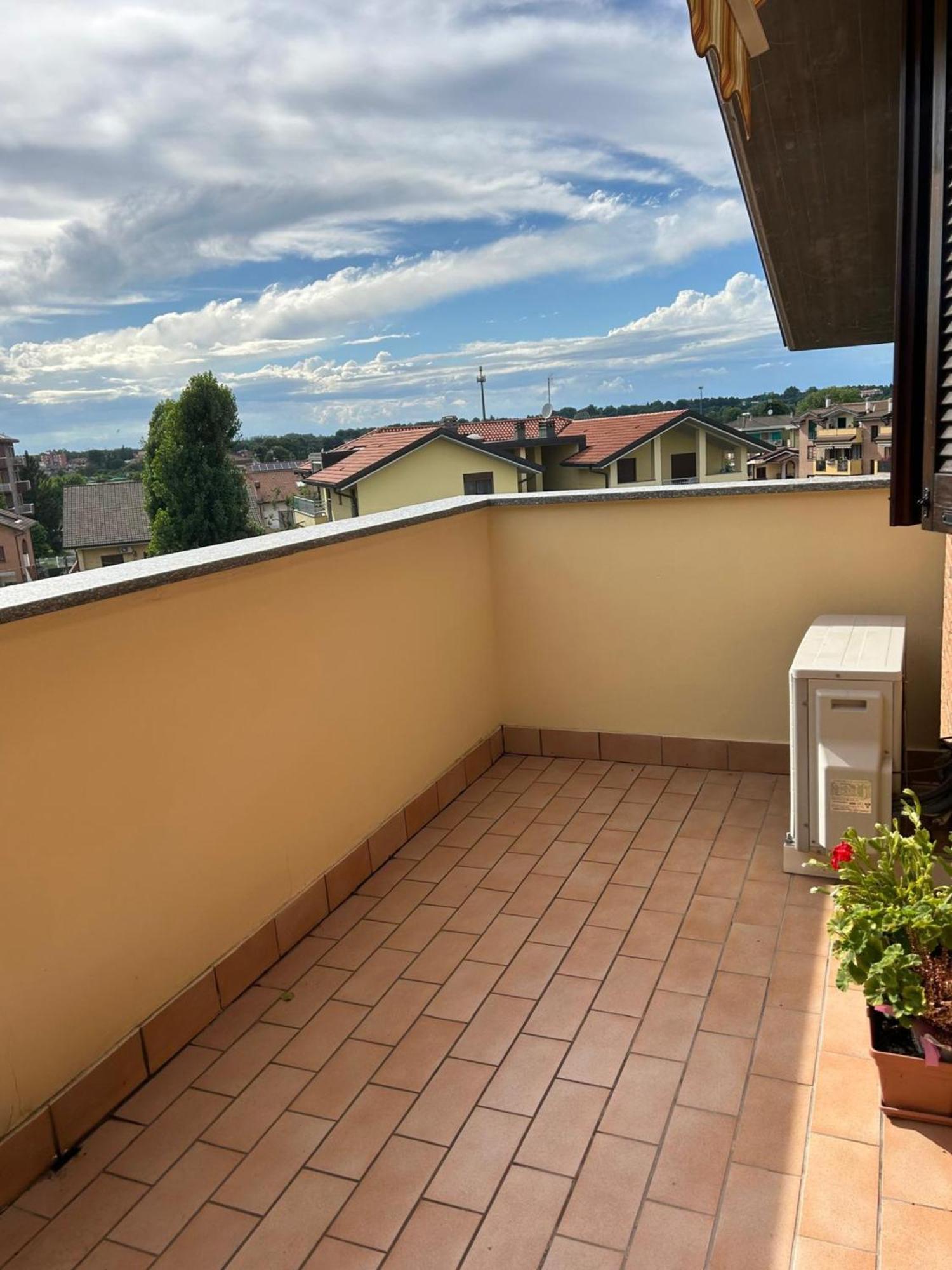 Appartamento Antony'S House Limbiate Exterior foto